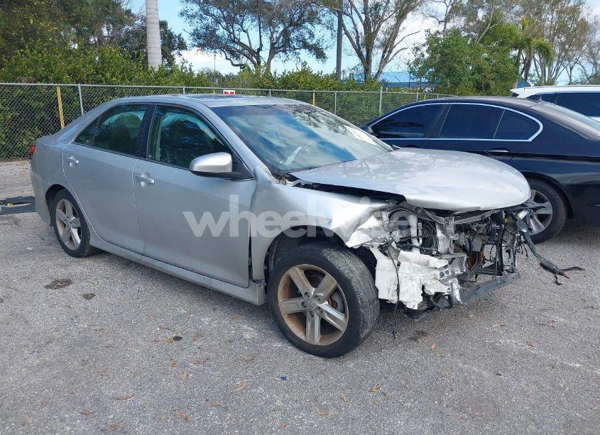 2012 Toyota Camry SE (VIN 4T1BF1FK2CU098429) main photo
