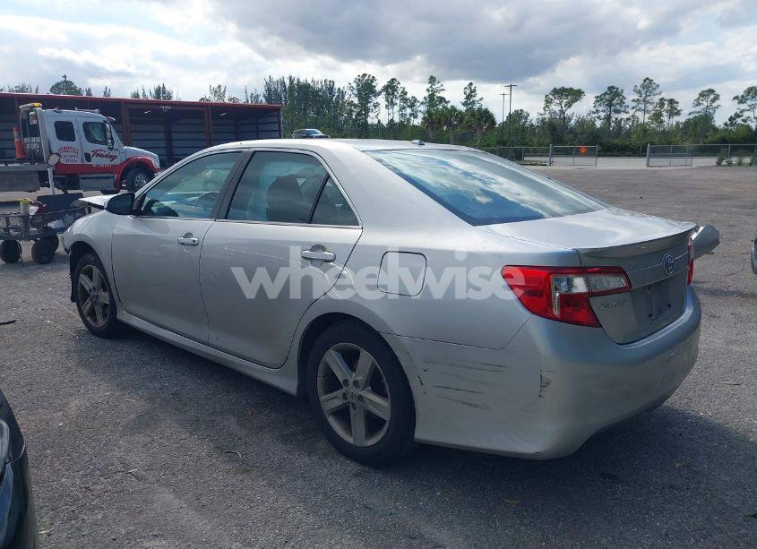 Photo 3 of 2012 Toyota Camry SE (VIN 4T1BF1FK2CU098429)
