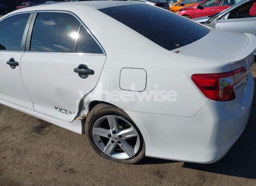 Photo 6 of 2012 Toyota Camry SE (VIN 4T1BF1FK2CU120882)