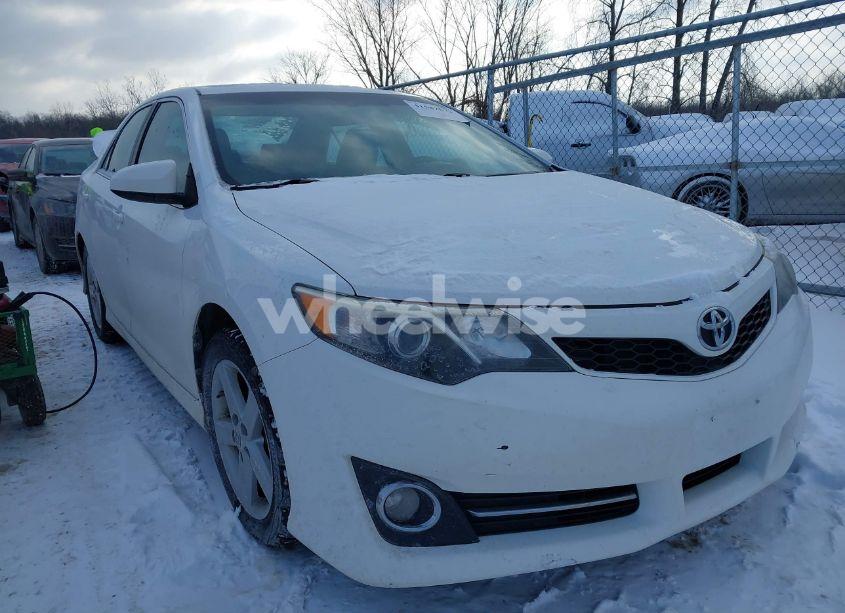 2012 Toyota Camry SE (VIN 4T1BF1FK2CU121031) main photo