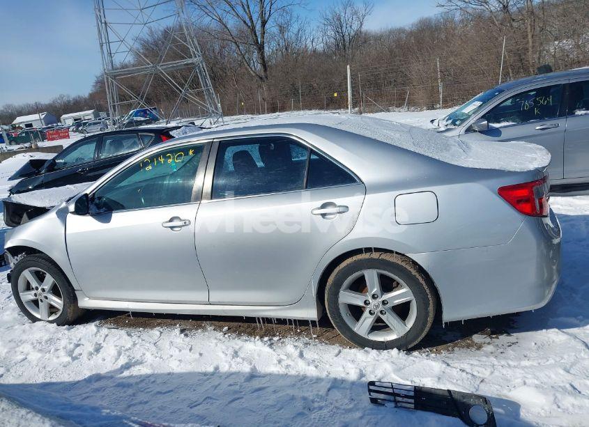 Photo 15 of 2012 Toyota Camry SE (VIN 4T1BF1FK2CU121420)