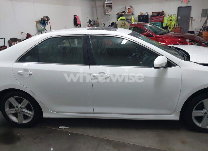 Photo 14 of 2012 Toyota Camry SE (VIN 4T1BF1FK2CU125998)