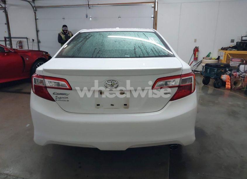 Photo 17 of 2012 Toyota Camry SE (VIN 4T1BF1FK2CU125998)