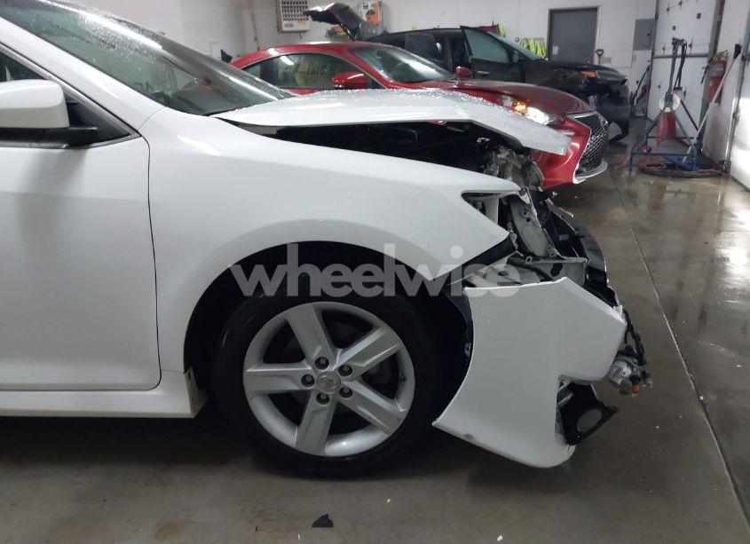 Photo 18 of 2012 Toyota Camry SE (VIN 4T1BF1FK2CU125998)