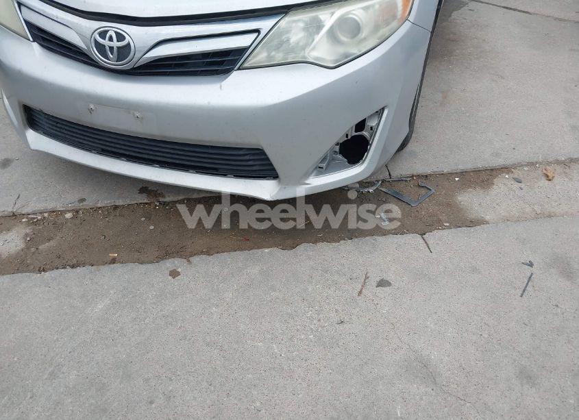 Photo 6 of 2012 Toyota Camry LE (VIN 4T1BF1FK2CU127895)