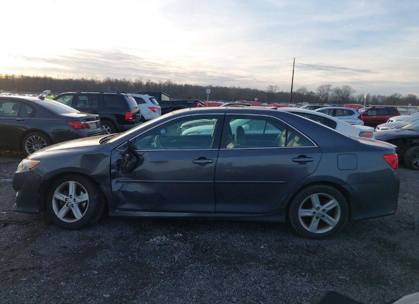 Photo 14 of 2012 Toyota Camry SE (VIN 4T1BF1FK2CU141988)