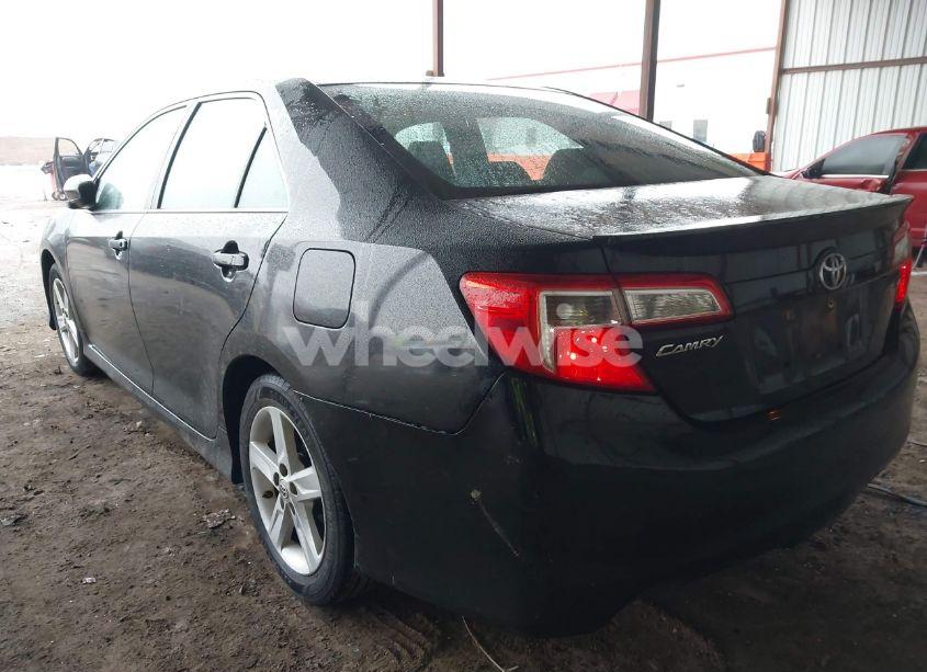 Photo 3 of 2012 Toyota Camry SE (VIN 4T1BF1FK2CU147015)