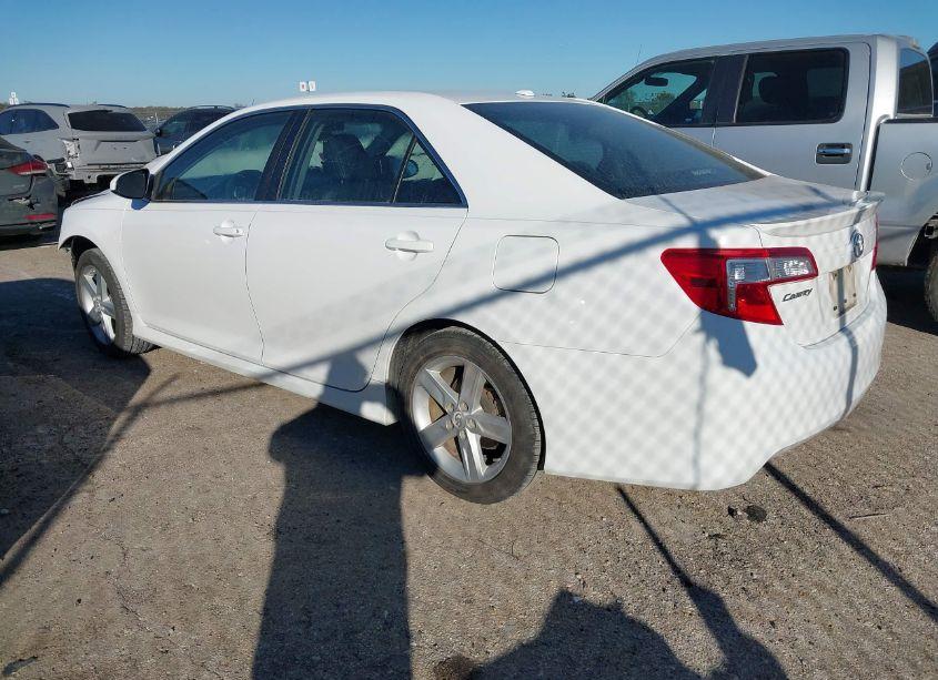 Photo 3 of 2012 Toyota Camry SE (VIN 4T1BF1FK2CU149427)