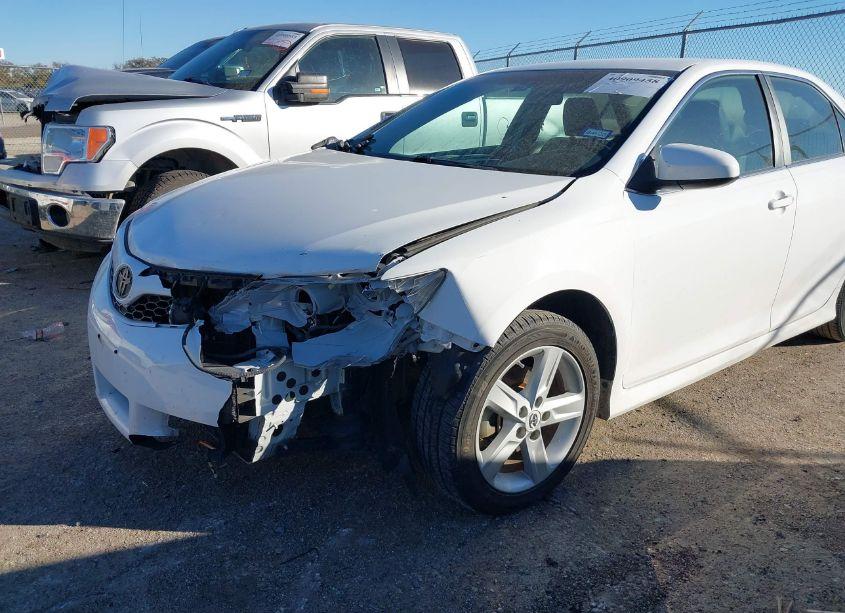 Photo 6 of 2012 Toyota Camry SE (VIN 4T1BF1FK2CU149427)