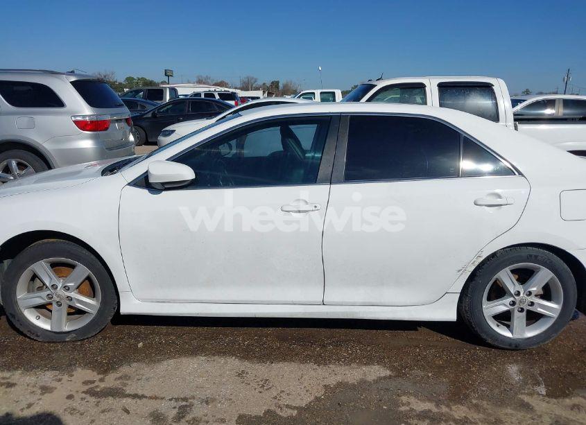 Photo 14 of 2012 Toyota Camry SE (VIN 4T1BF1FK2CU167183)