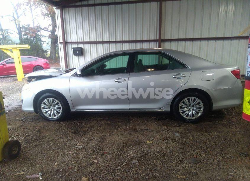 Photo 14 of 2012 Toyota Camry LE (VIN 4T1BF1FK2CU511773)