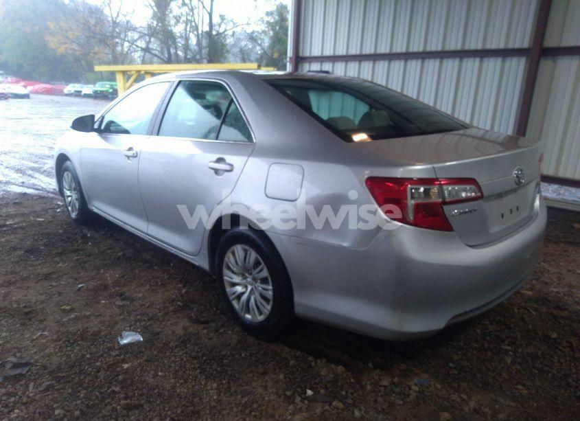 Photo 3 of 2012 Toyota Camry LE (VIN 4T1BF1FK2CU511773)