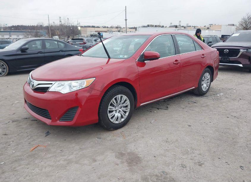 Photo 2 of 2012 Toyota Camry LE (VIN 4T1BF1FK2CU578017)