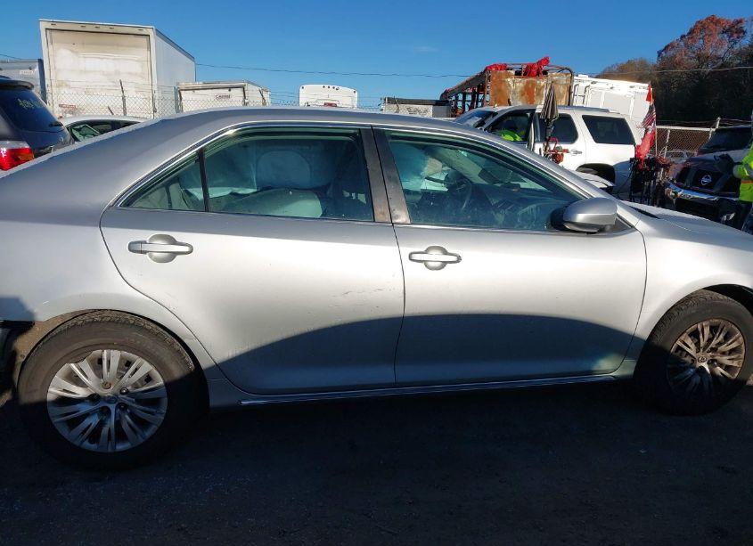 Photo 14 of 2012 Toyota Camry LE (VIN 4T1BF1FK2CU588515)