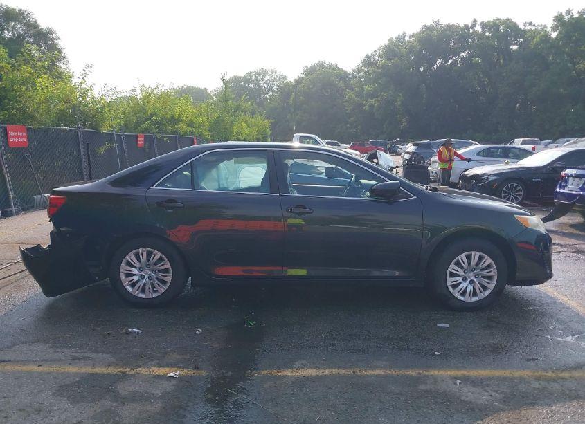 Photo 14 of 2012 Toyota Camry L (VIN 4T1BF1FK2CU628642)