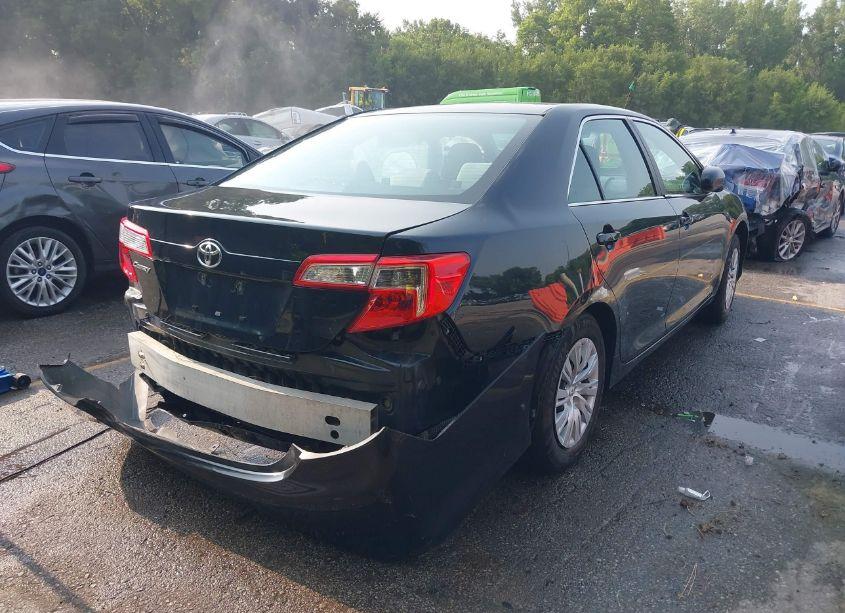 Photo 4 of 2012 Toyota Camry L (VIN 4T1BF1FK2CU628642)