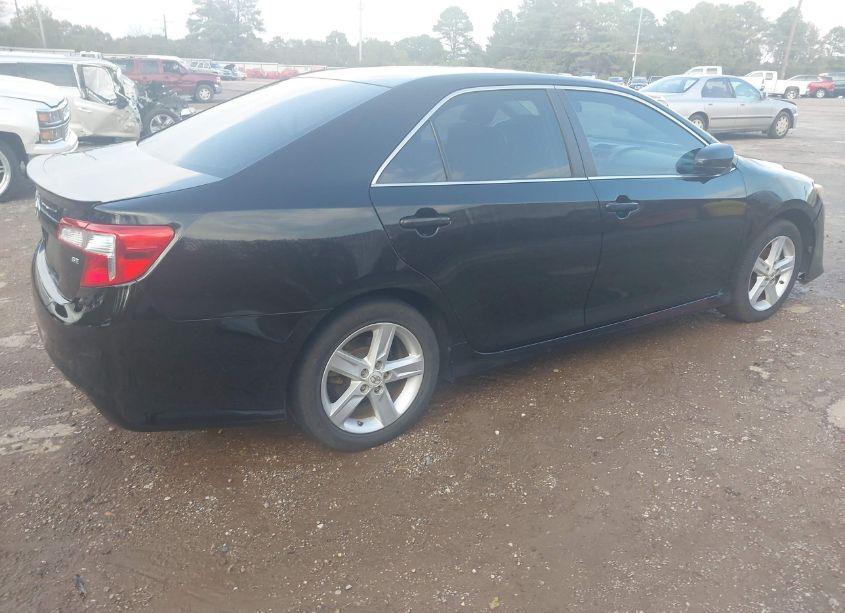 Photo 4 of 2013 Toyota Camry SE (VIN 4T1BF1FK2DU206792)