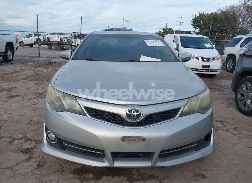 Photo 11 of 2013 Toyota Camry SE (VIN 4T1BF1FK2DU212978)