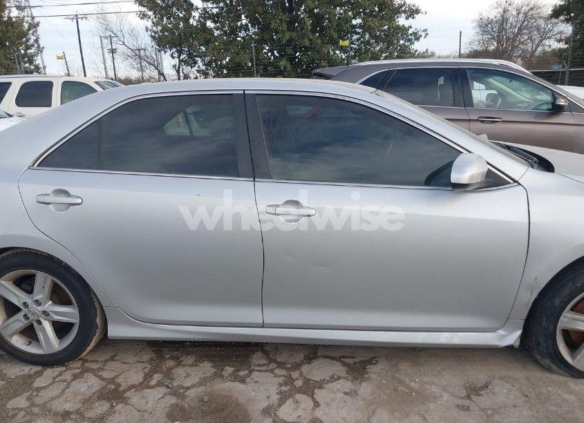 Photo 12 of 2013 Toyota Camry SE (VIN 4T1BF1FK2DU212978)