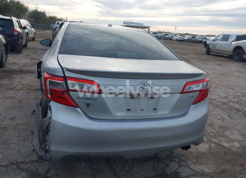 Photo 15 of 2013 Toyota Camry SE (VIN 4T1BF1FK2DU212978)