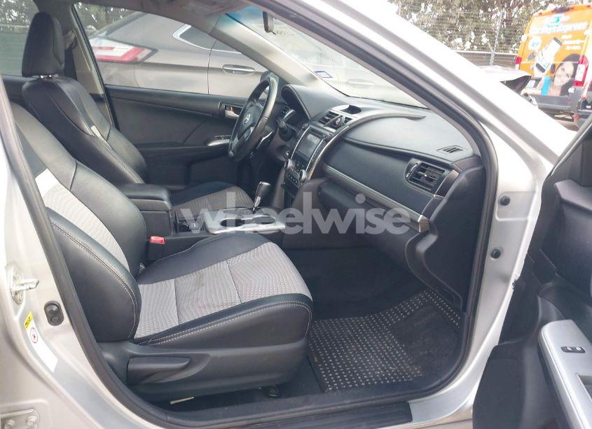 Photo 5 of 2013 Toyota Camry SE (VIN 4T1BF1FK2DU212978)