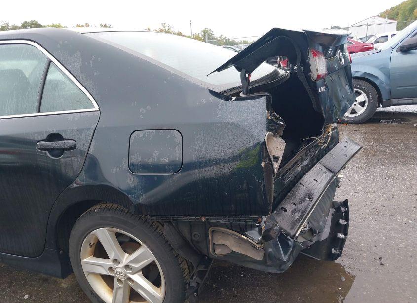 Photo 20 of 2013 Toyota Camry SE (VIN 4T1BF1FK2DU214469)