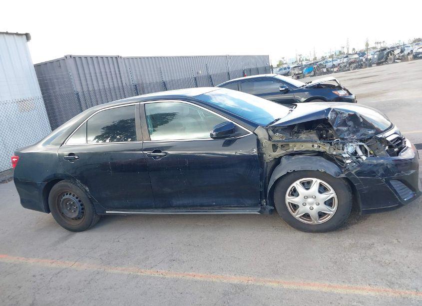 Photo 13 of 2013 Toyota Camry LE (VIN 4T1BF1FK2DU219137)