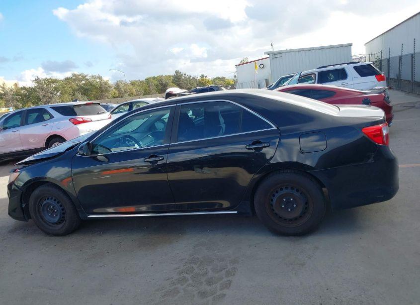 Photo 14 of 2013 Toyota Camry LE (VIN 4T1BF1FK2DU219137)