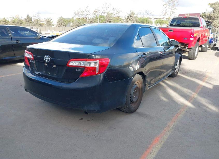 Photo 4 of 2013 Toyota Camry LE (VIN 4T1BF1FK2DU219137)