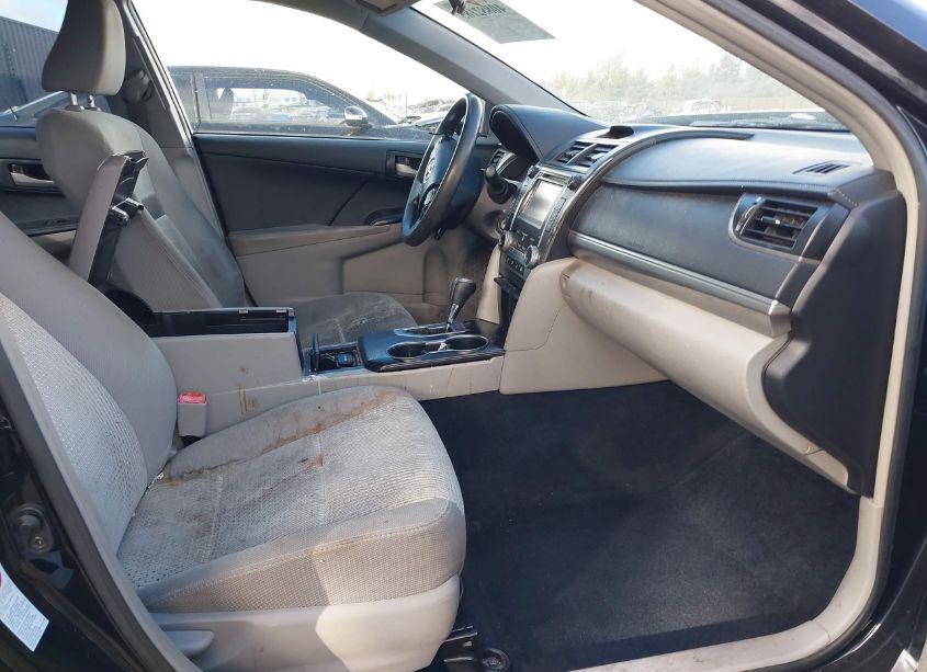 Photo 5 of 2013 Toyota Camry LE (VIN 4T1BF1FK2DU219137)