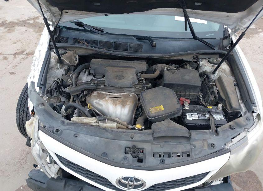 Photo 10 of 2013 Toyota Camry SE (VIN 4T1BF1FK2DU228839)