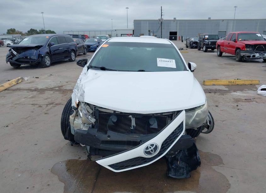 Photo 13 of 2013 Toyota Camry SE (VIN 4T1BF1FK2DU228839)