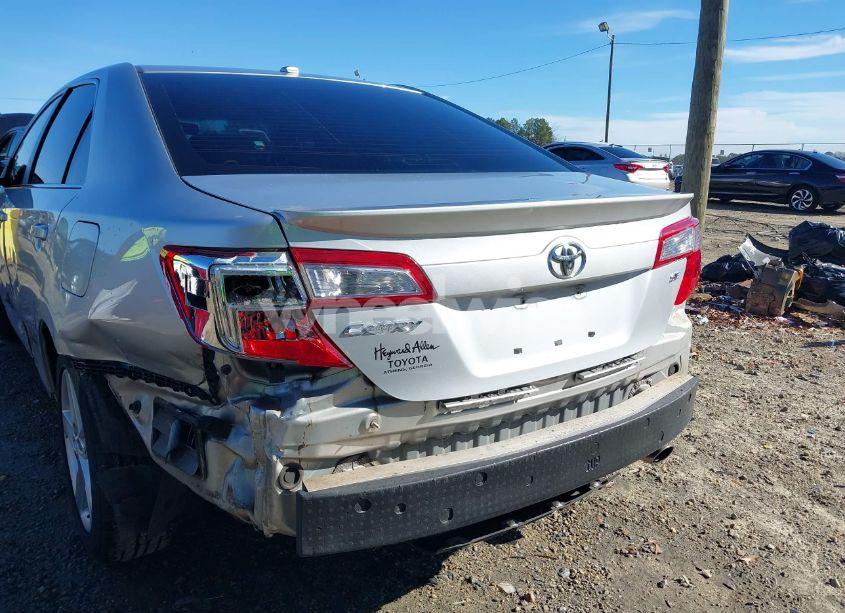 Photo 6 of 2013 Toyota Camry SE (VIN 4T1BF1FK2DU243163)