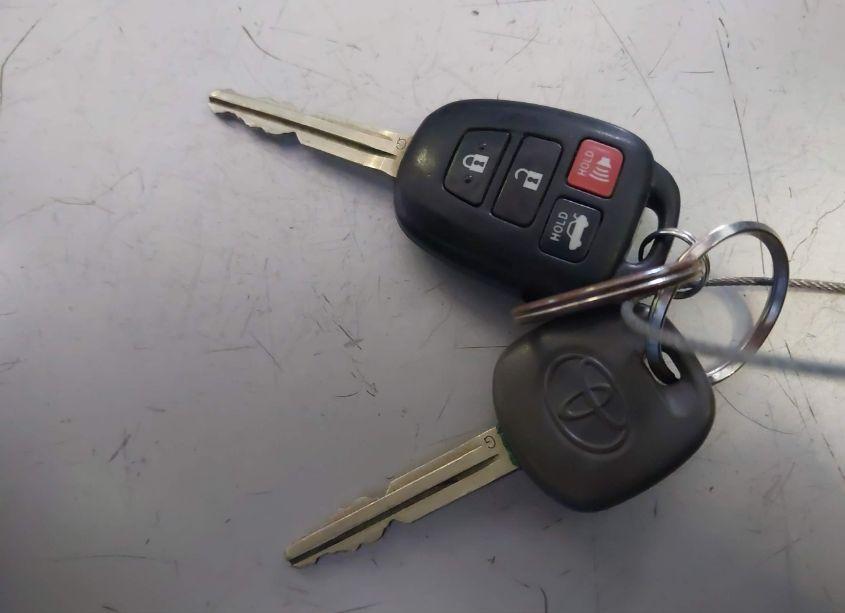 Photo 11 of 2013 Toyota Camry LE (VIN 4T1BF1FK2DU243373)