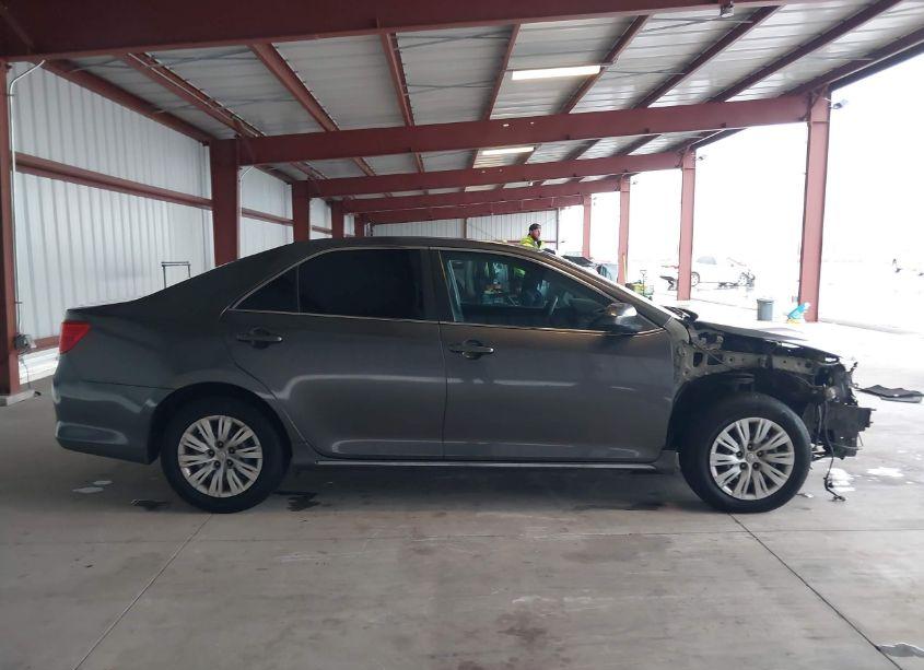 Photo 14 of 2013 Toyota Camry LE (VIN 4T1BF1FK2DU243373)