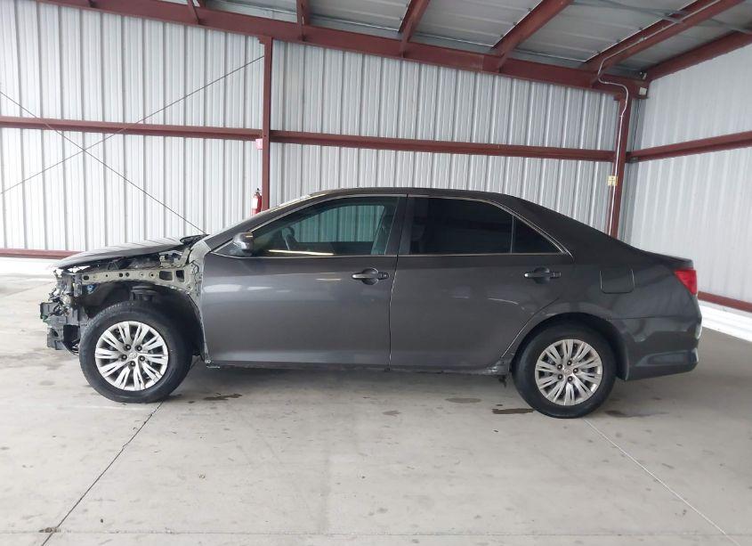 Photo 15 of 2013 Toyota Camry LE (VIN 4T1BF1FK2DU243373)