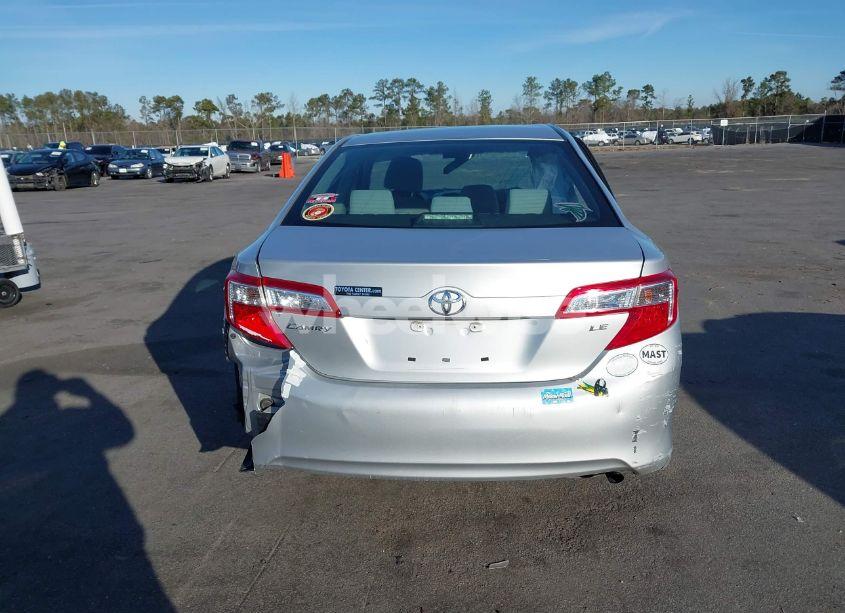 Photo 16 of 2013 Toyota Camry LE (VIN 4T1BF1FK2DU244426)