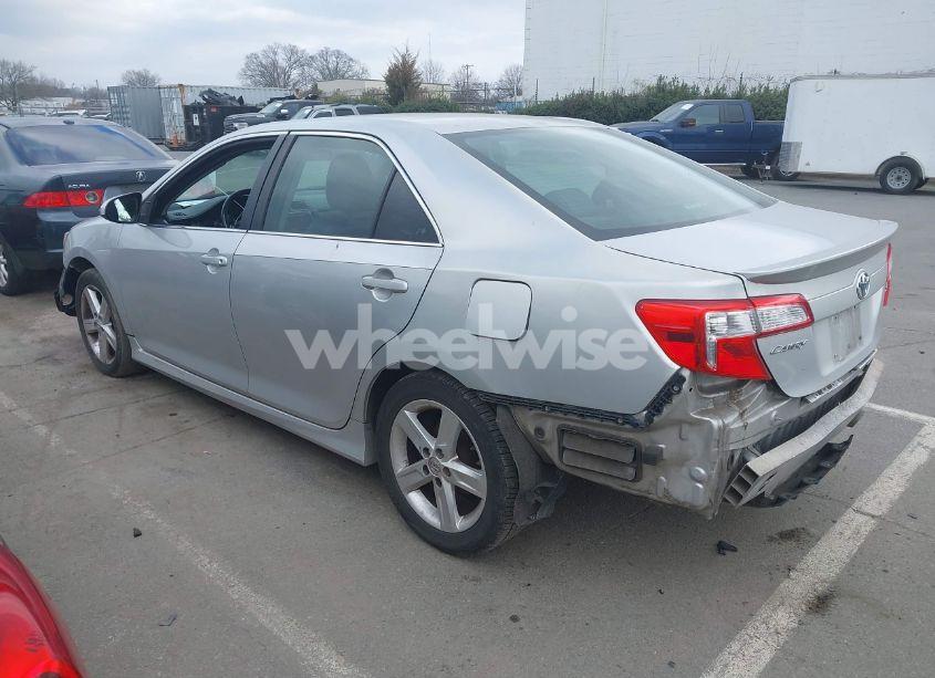 Photo 14 of 2013 Toyota Camry SE (VIN 4T1BF1FK2DU253434)