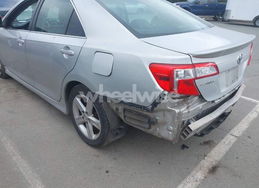 Photo 20 of 2013 Toyota Camry SE (VIN 4T1BF1FK2DU253434)