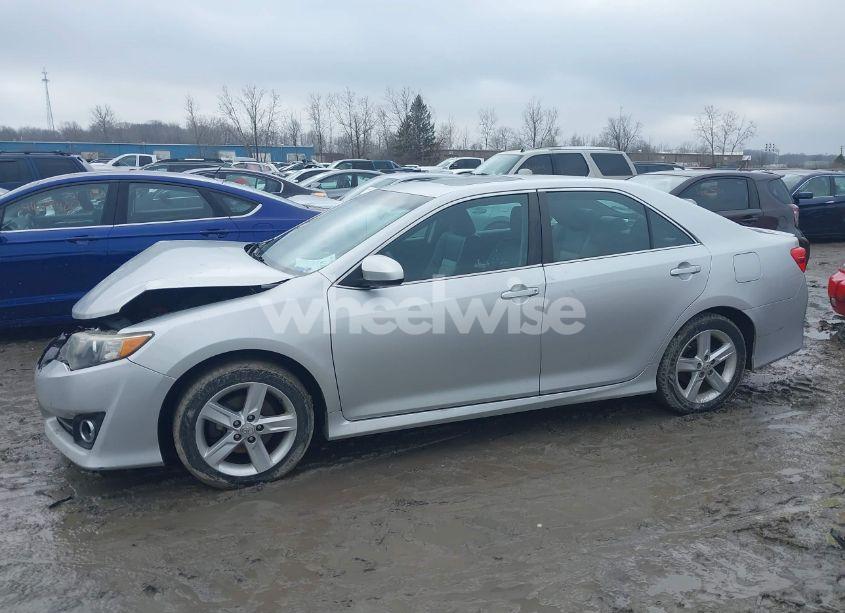 Photo 14 of 2013 Toyota Camry SE (VIN 4T1BF1FK2DU266152)