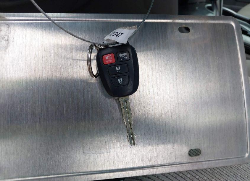 Photo 11 of 2013 Toyota Camry LE (VIN 4T1BF1FK2DU274297)