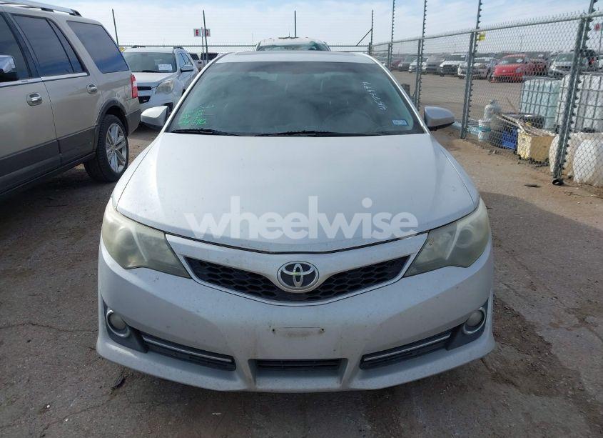 Photo 12 of 2013 Toyota Camry SE (VIN 4T1BF1FK2DU280911)