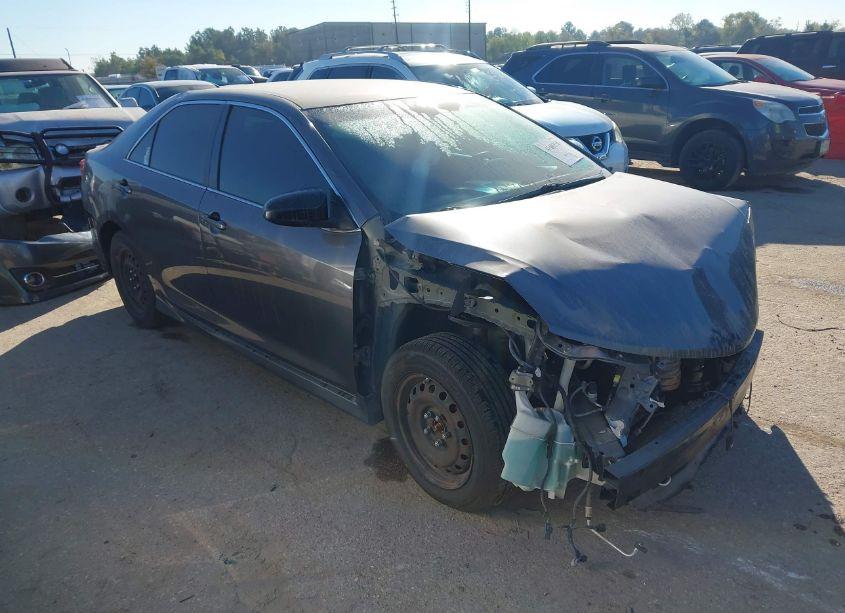 2013 Toyota Camry SE (VIN 4T1BF1FK2DU296185) main photo