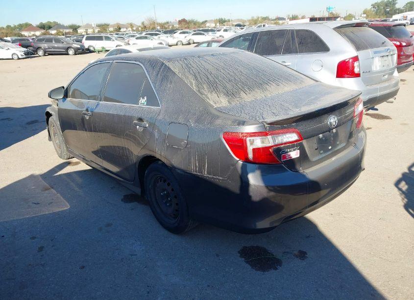 Photo 3 of 2013 Toyota Camry SE (VIN 4T1BF1FK2DU296185)