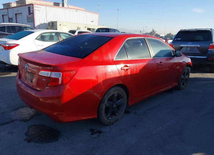 Photo 4 of 2013 Toyota Camry SE (VIN 4T1BF1FK2DU649749)