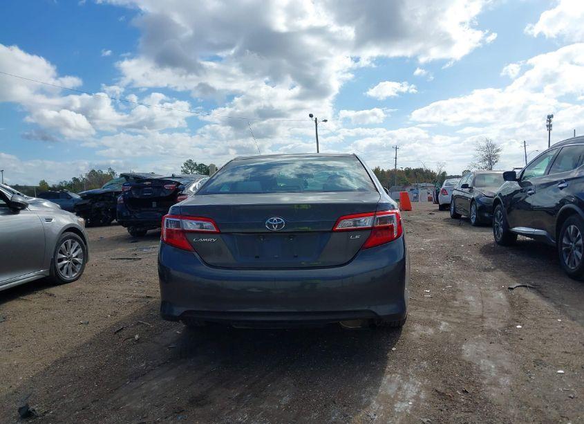 Photo 16 of 2013 Toyota Camry LE (VIN 4T1BF1FK2DU655258)