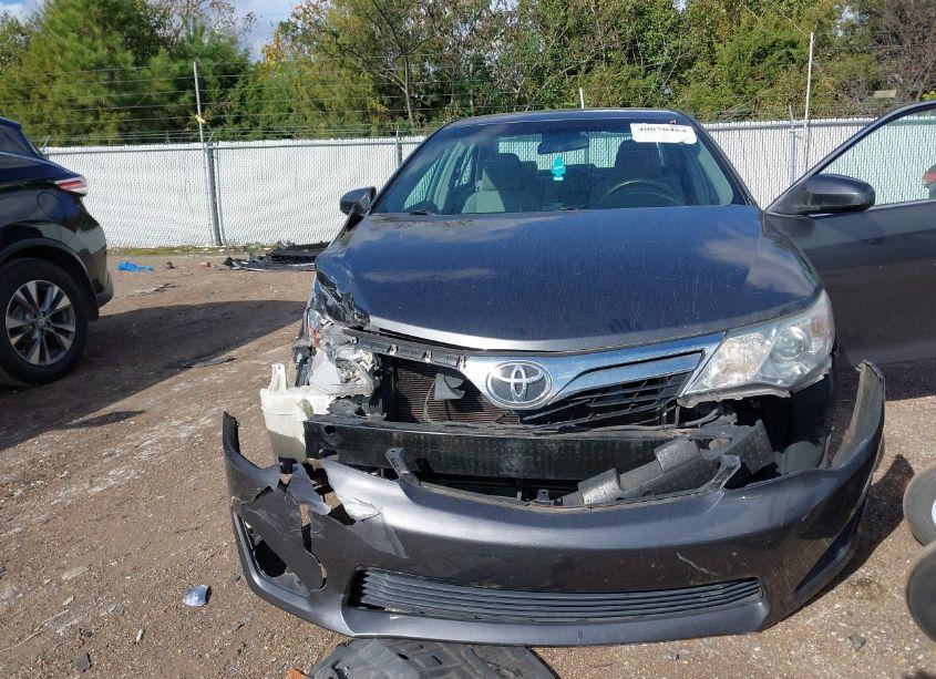 Photo 6 of 2013 Toyota Camry LE (VIN 4T1BF1FK2DU655258)