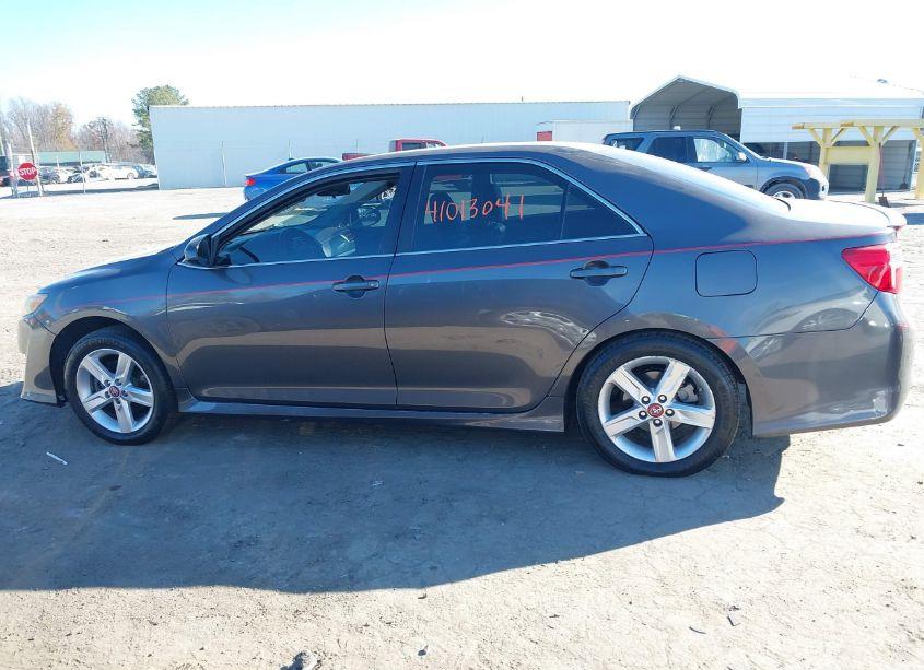 Photo 14 of 2013 Toyota Camry SE (VIN 4T1BF1FK2DU664252)