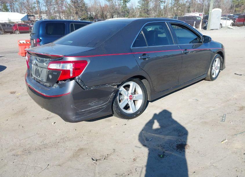 Photo 4 of 2013 Toyota Camry SE (VIN 4T1BF1FK2DU664252)
