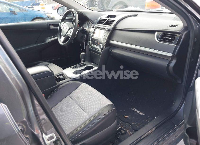 Photo 5 of 2013 Toyota Camry SE (VIN 4T1BF1FK2DU674201)